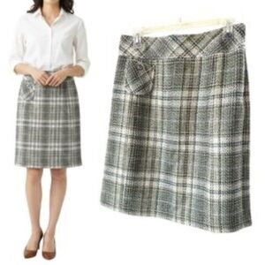 Ann Taylor 6 100% Wool Plaid Skirt Blue Gray Cream Pocket Mod Back Slit